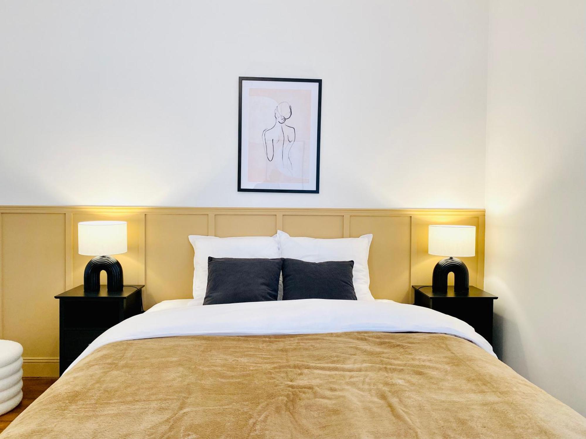 Le Subtil - Best Keys - Elegance & Confort - 2 Chambres Separees - Lit Queen Size - Smart Tv Netflix - Entre Gare & Centre Ville - A 1H De Paris - Wifi Fibre - Check-In Autonome Sens Eksteriør billede